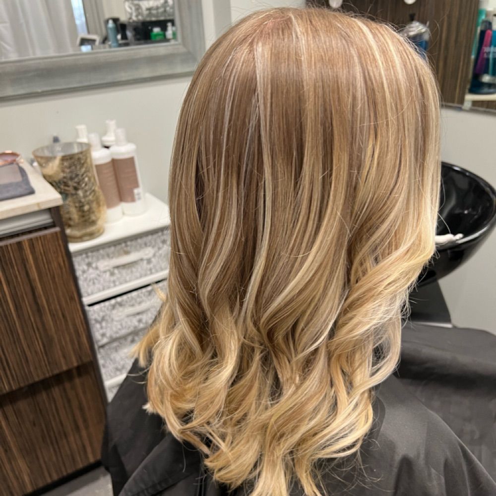 Blonde balayage